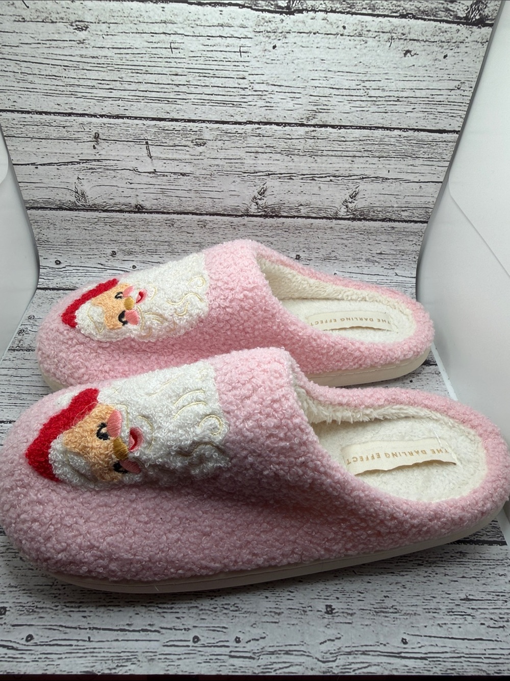 The Darling Effect women’s Pink Santa Sherpa Slippers 43-44